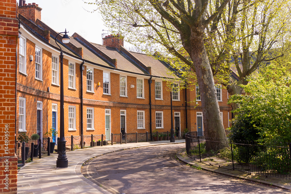 Beautiful residential block of houses being used on residential purchase bridging loan page highlighting we are the company to choose for bridging finance with 75% loan to value.